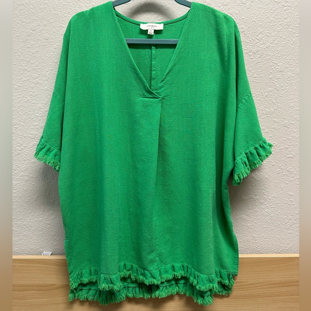 Umgee Overaized Emerald Green Top-Perfect for St Patty’s Day